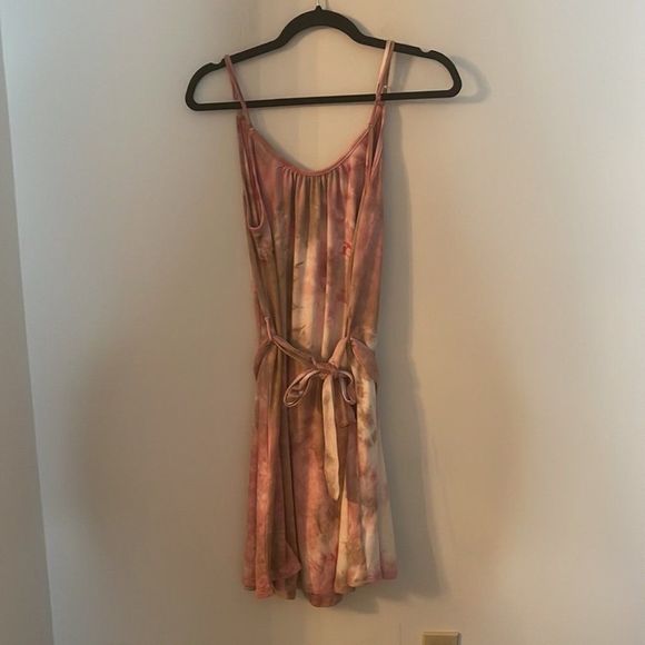 STARLET TIE DYE DRESS IN DUSTY PINK NWOT - Picture 3 of 4